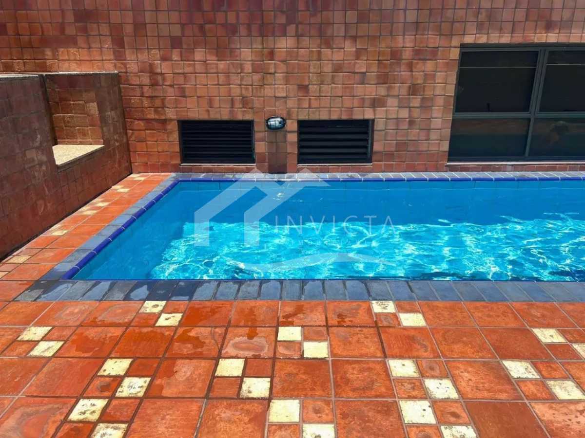 b9a974b0-d6d7-4a14-8c89-af058a - 21