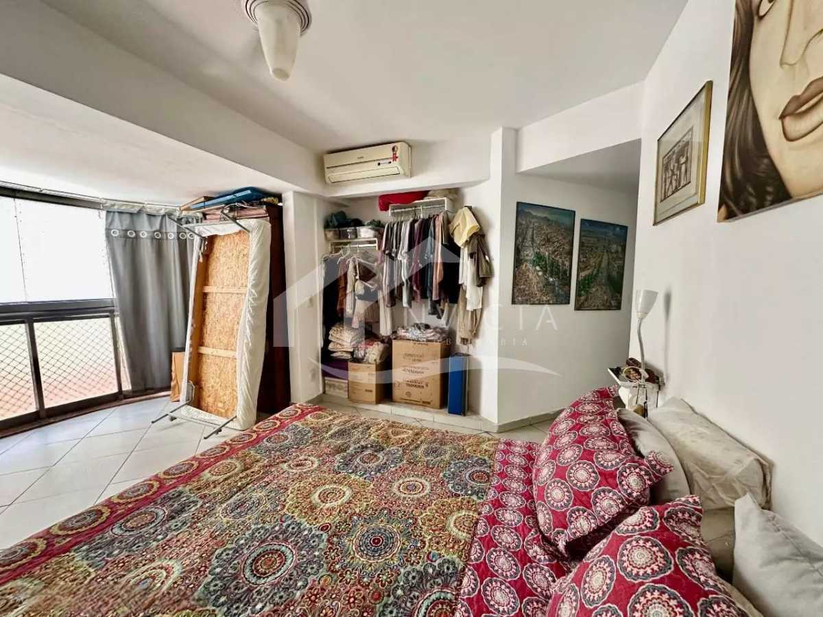 c90db499-86a9-4182-a4a0-6dd4b9 - 6