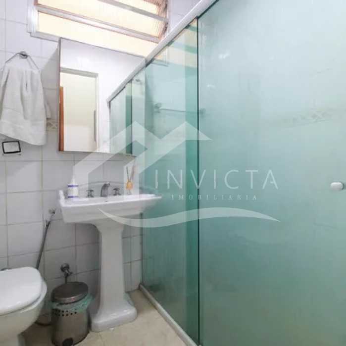 894628036-117.03760464298341IM - 17