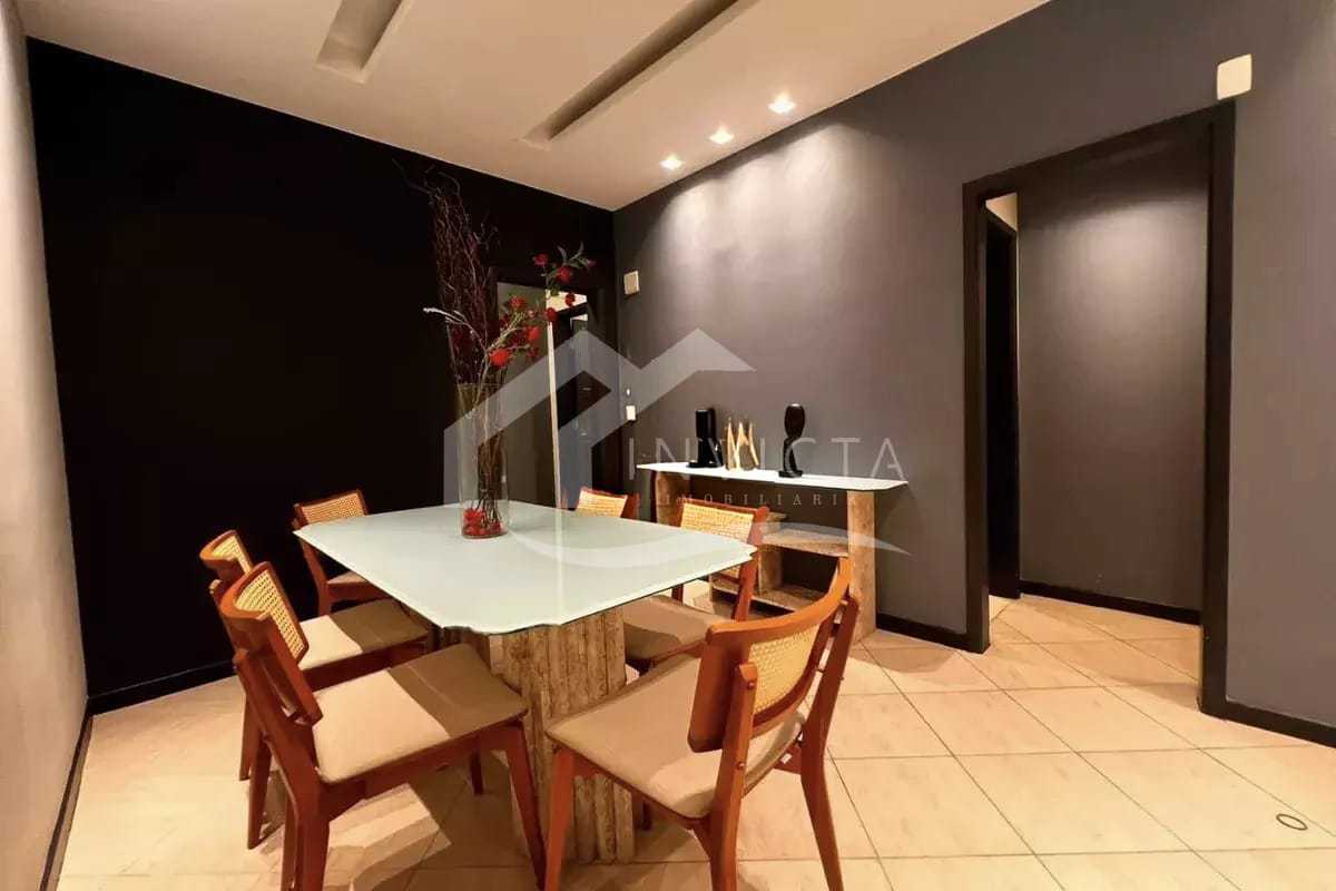 e3a77a4b-1143-4fec-a528-971e48 - 7