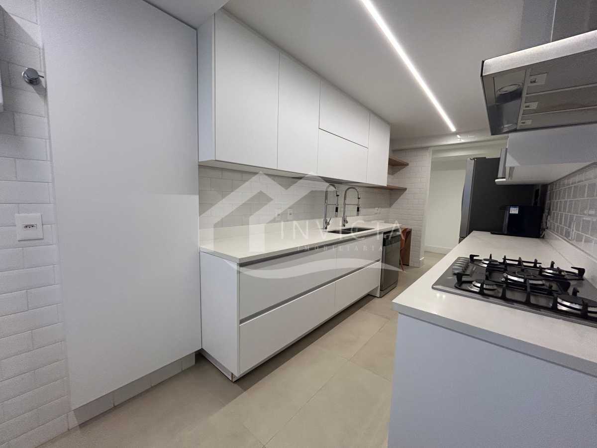 11335f90-3952-4589-be32-586025 - 16