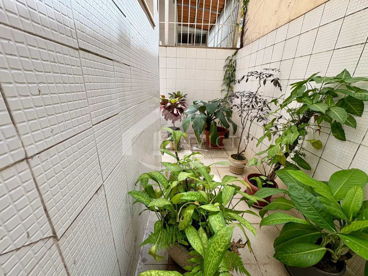 349fa8af-f559-40c3-b1a9-737b97 - 22