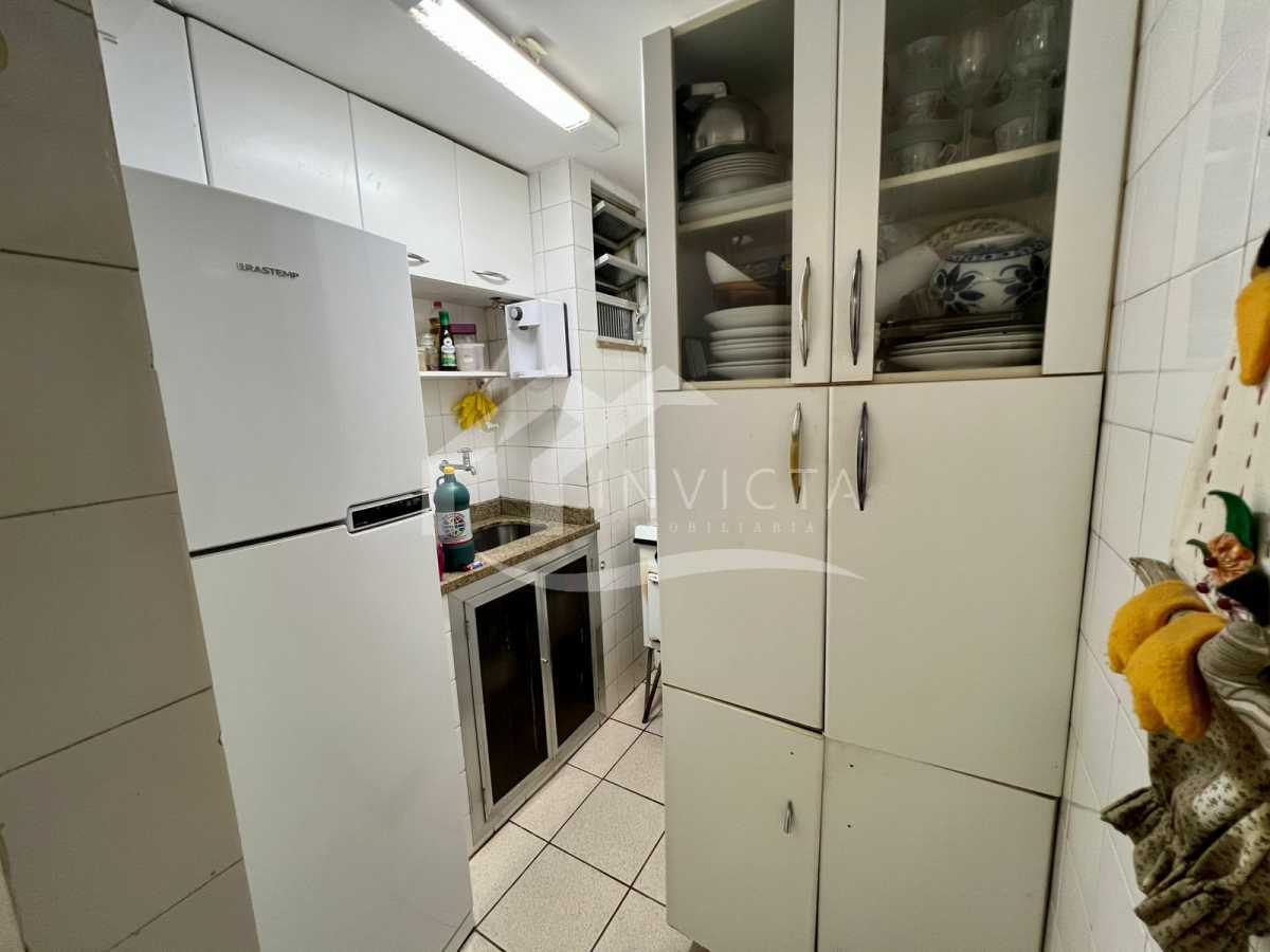 d8d72ee3-e8f8-4f7f-bf25-4543c1 - 13