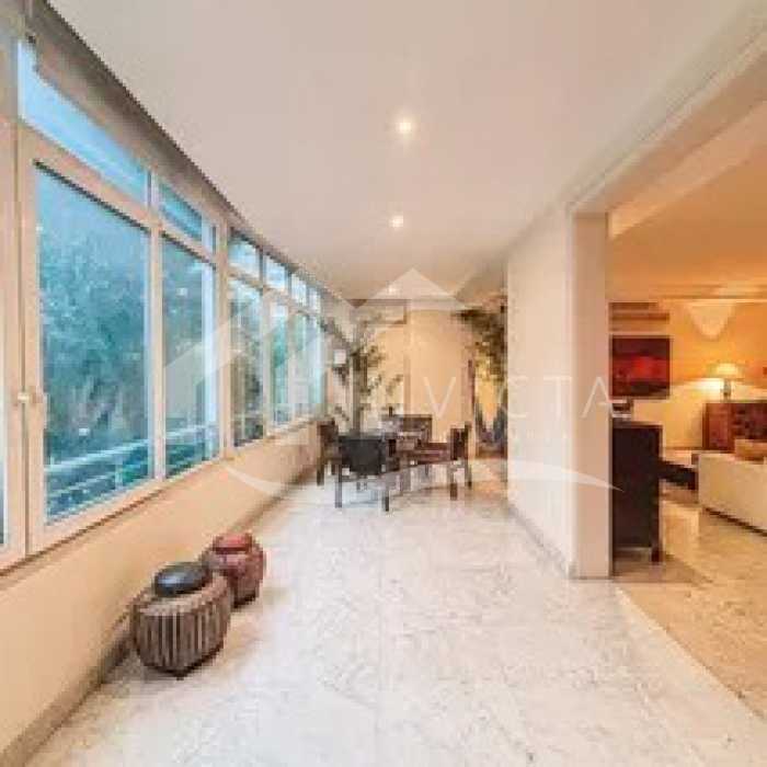 WhatsApp Image 2025-09-24 at 1 - 7