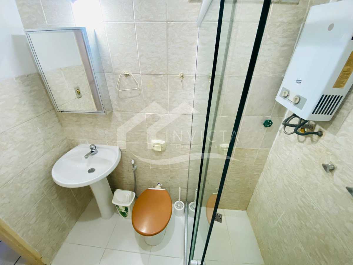 Conheça BANHEIRO do imóvel - MARAVILHOSO QUARTO E SALA, SOL DA MANHÃ !!!! - FCAP11822 - 18 BANHEIRO - 18
