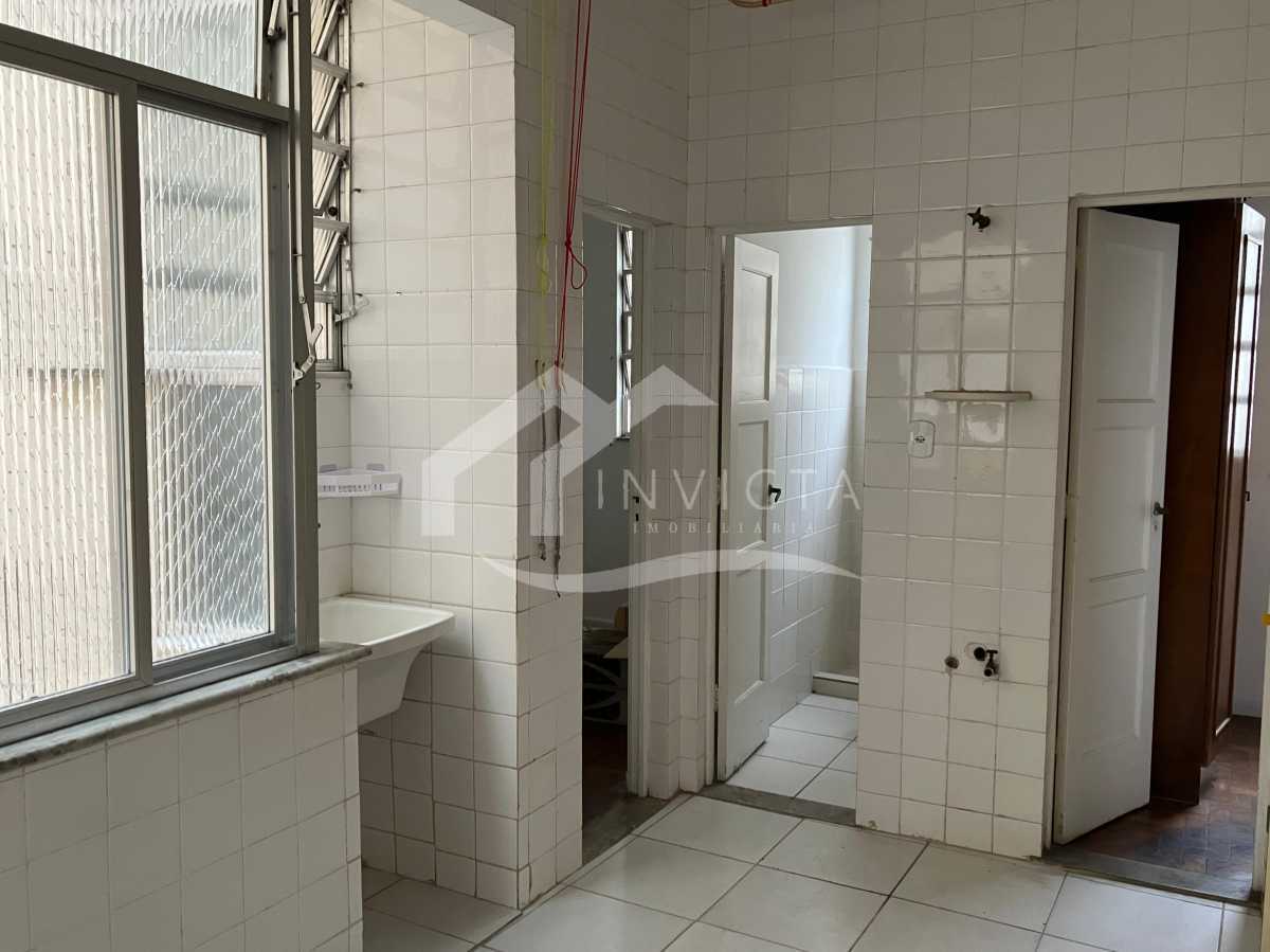 Área de serviço - 19