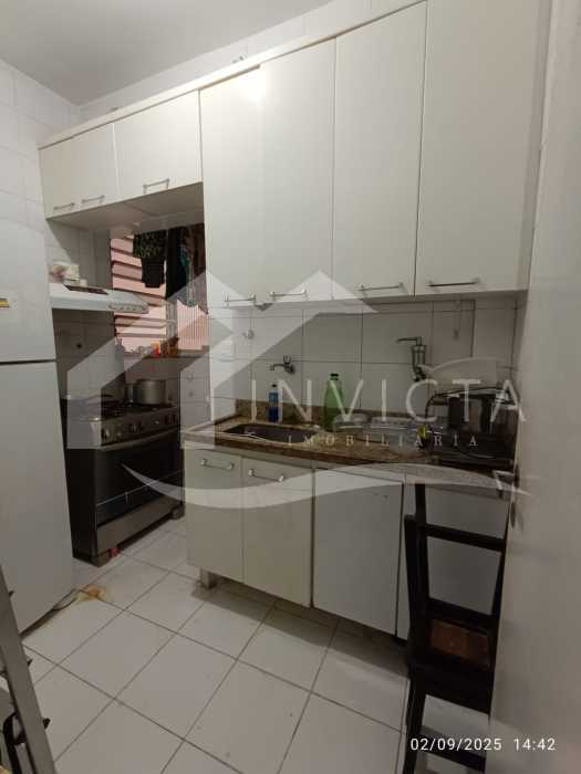 390a1cd7-fa94-409b-a317-a2fac7 - 8