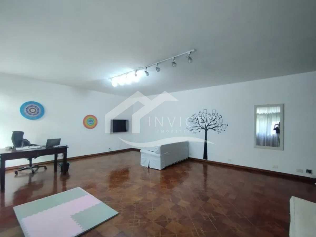 WhatsApp Image 2025-09-27 at 1 - 20