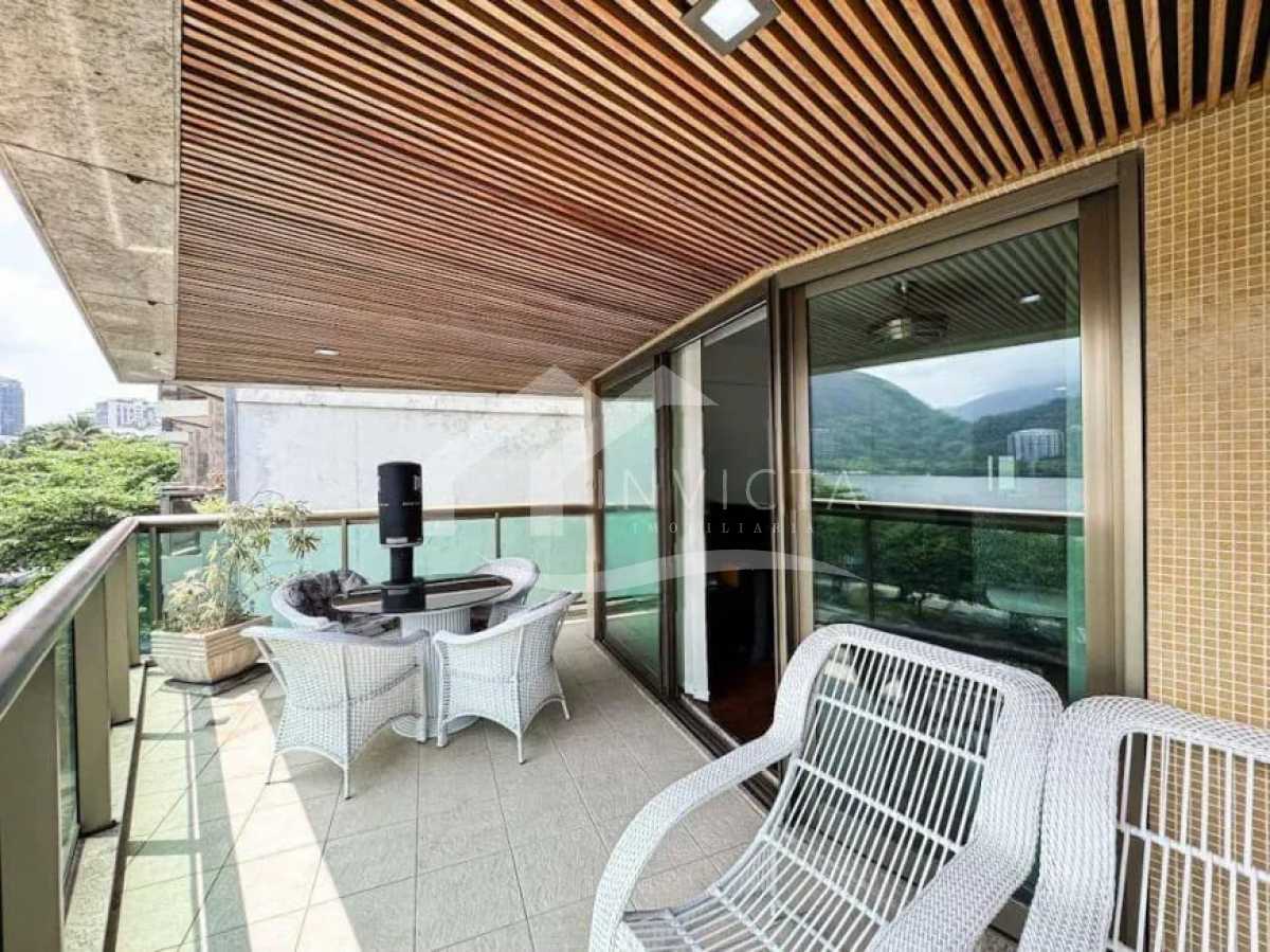 WhatsApp Image 2025-09-29 at 1 - 3