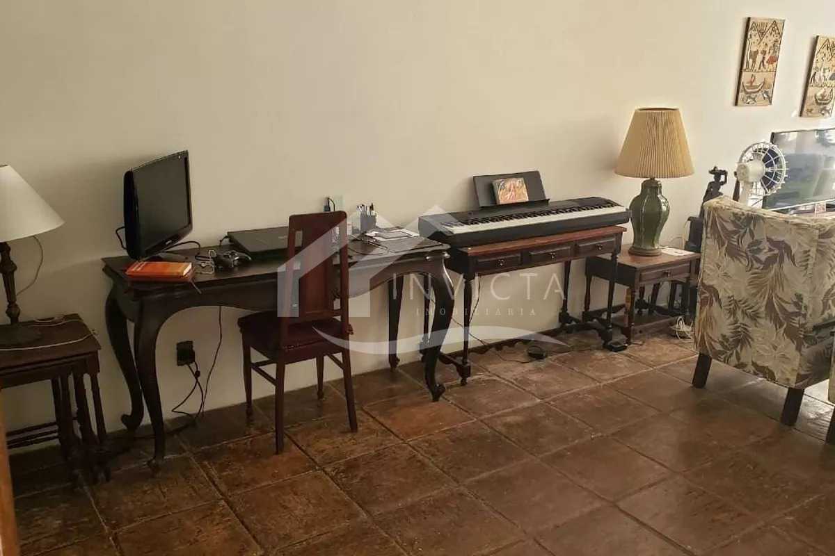 WhatsApp Image 2025-09-30 at 1 - 5