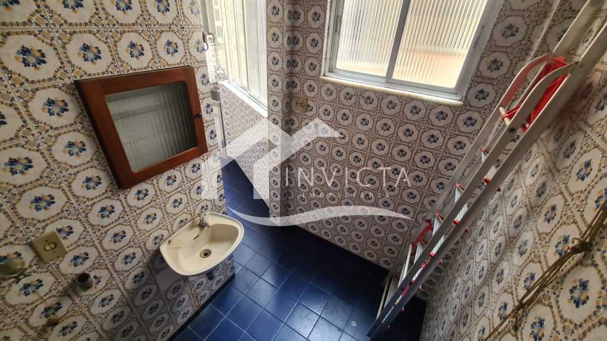 12999_G1760190765 - 24