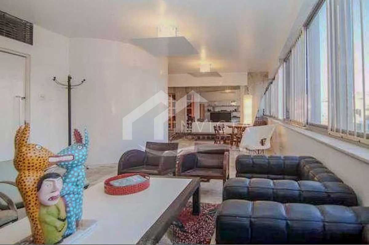 WhatsApp Image 2025-10-06 at 3 - 8