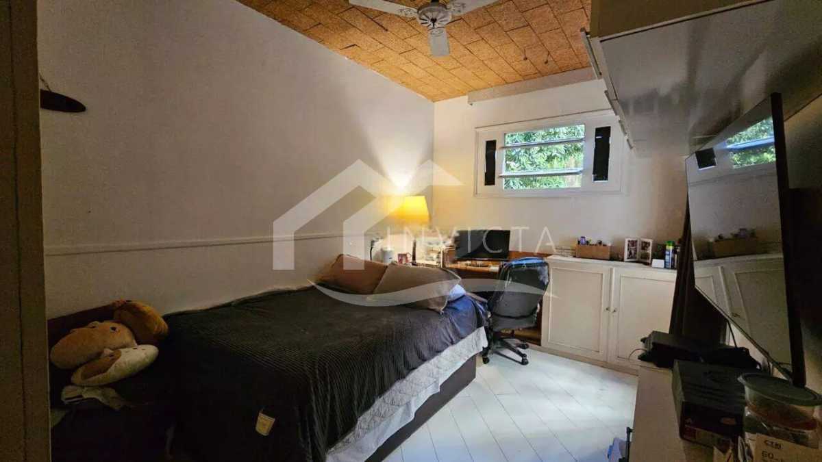 WhatsApp Image 2025-10-06 at 1 - 10