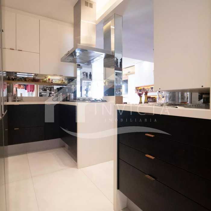 WhatsApp Image 2025-10-07 at 1 - 6