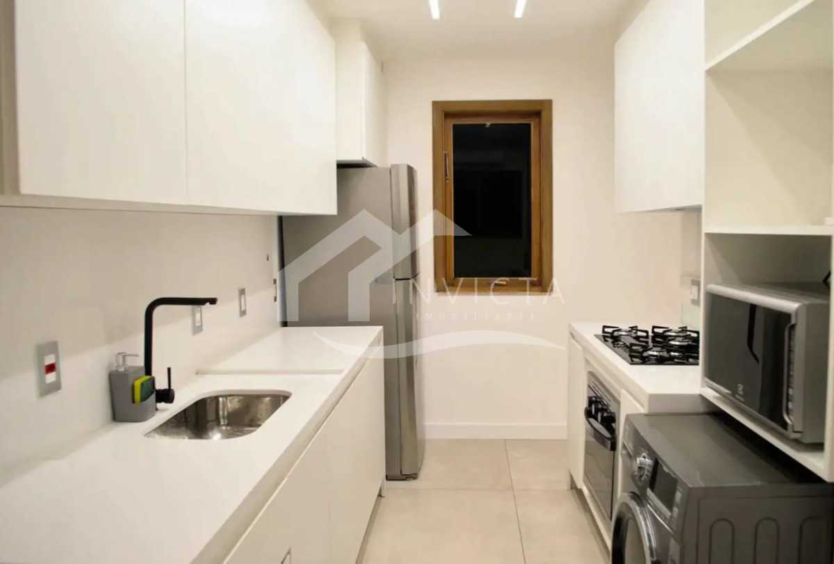 538d0e82-26dc-443c-8080-fb85a5 - 15