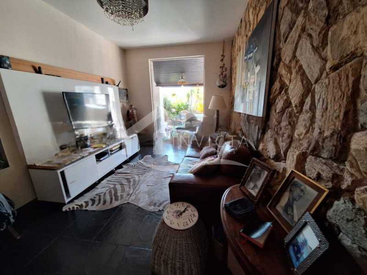 21749_G1717420827-Photoroom - 3