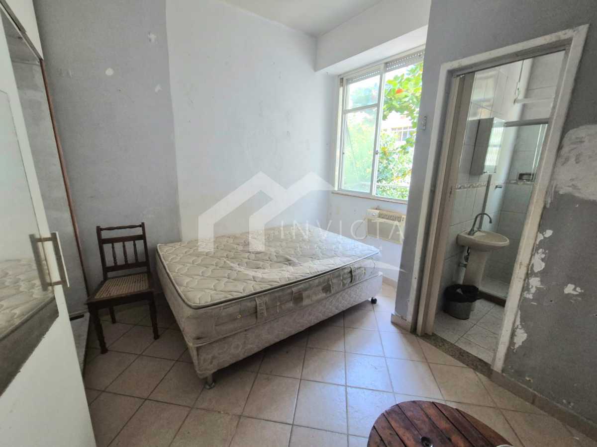 Ótima localização - CONJUGADO ACONCHEGANTE DE FRENTE COM VISTA VERDE LIVRE EM COPACABANA! - FCKI00176