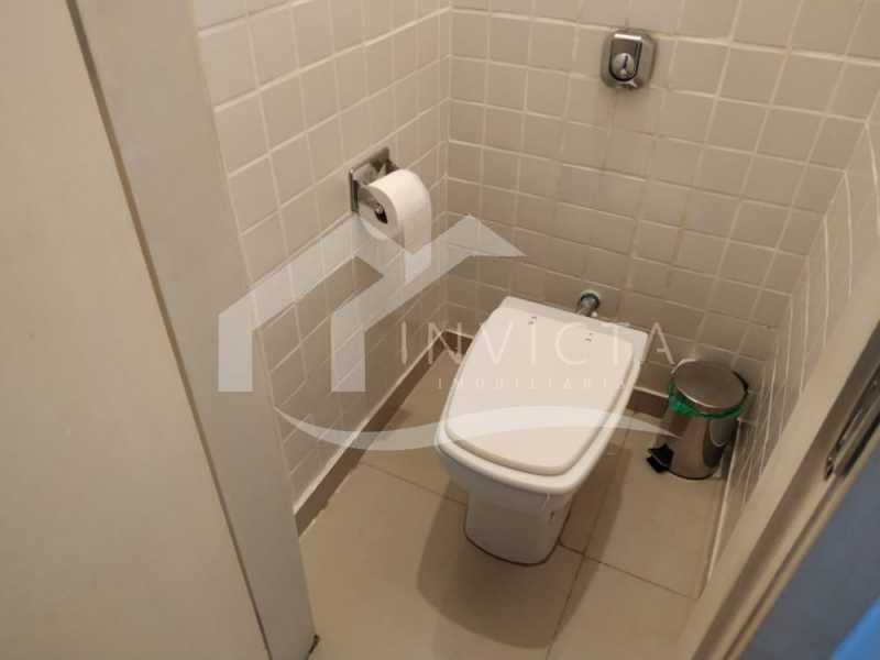 cf4672f7-a5e1-43a3-ad78-4e09ab - 24