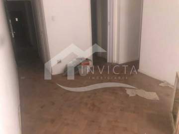 Ótima localização - MARAVILHOSO DOIS QUARTOS COM DEPENDÊNCIA COMPLETA! - FCAP20344