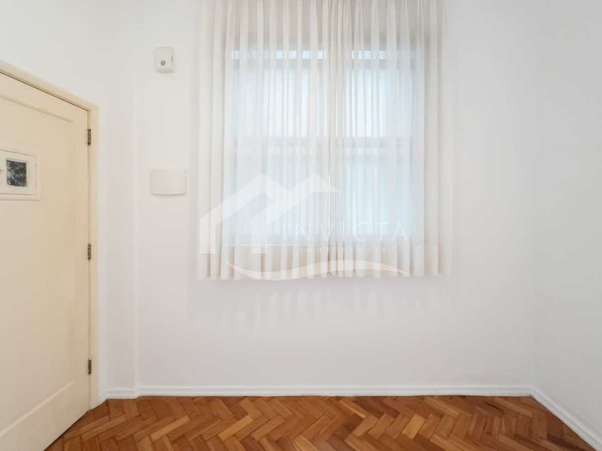 WhatsApp Image 2025-12-15 at 1 - 4