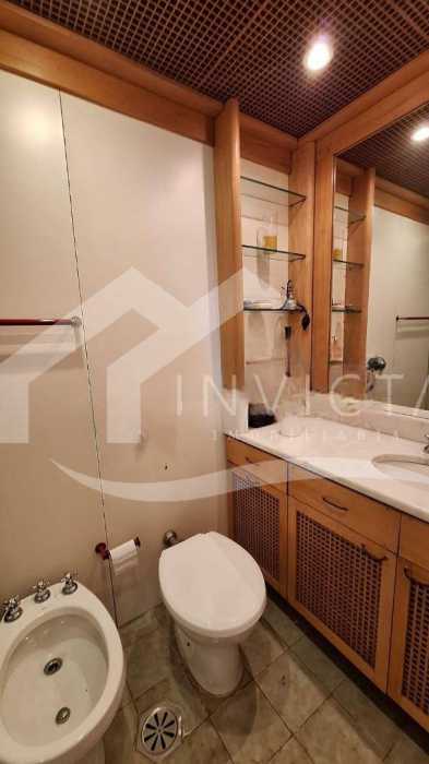 WhatsApp Image 2025-10-14 at 1 - 18