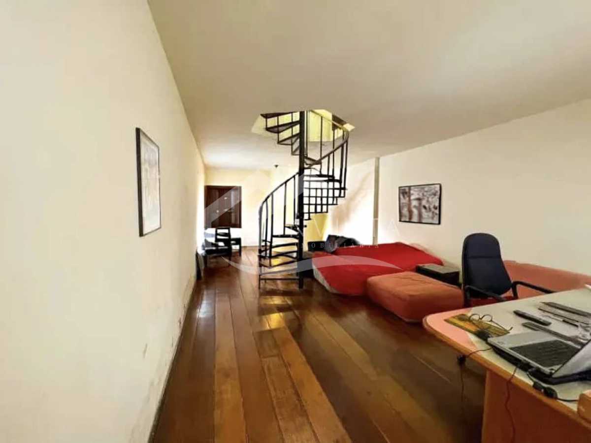 WhatsApp Image 2025-10-16 at 1 - 4