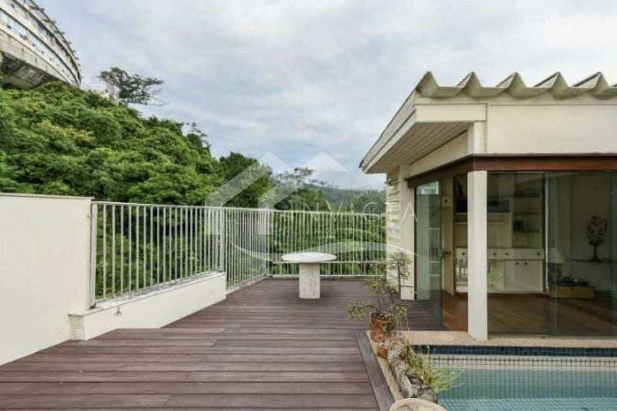 WhatsApp Image 2025-10-17 at 1 - 2