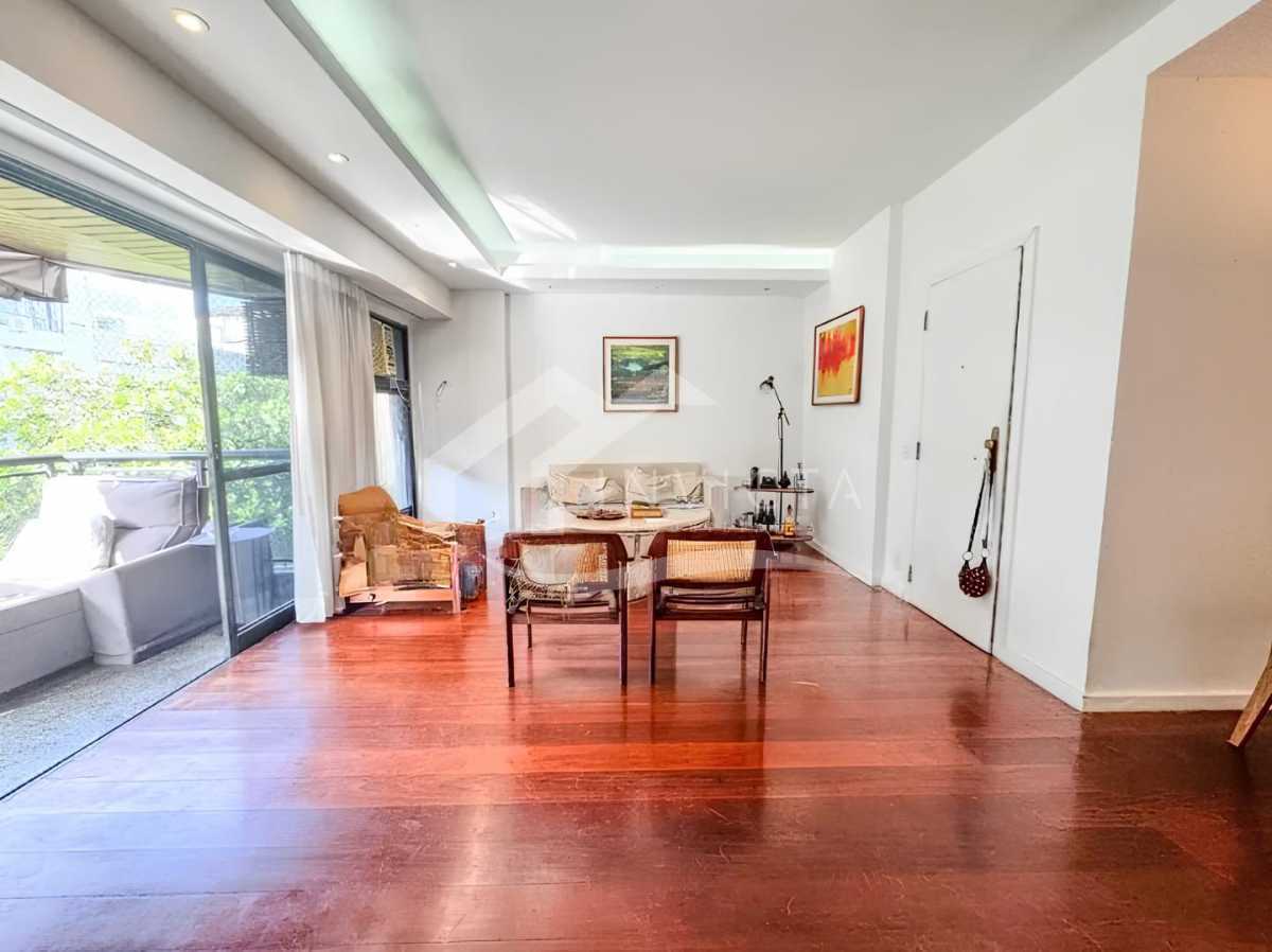 Sala - 2