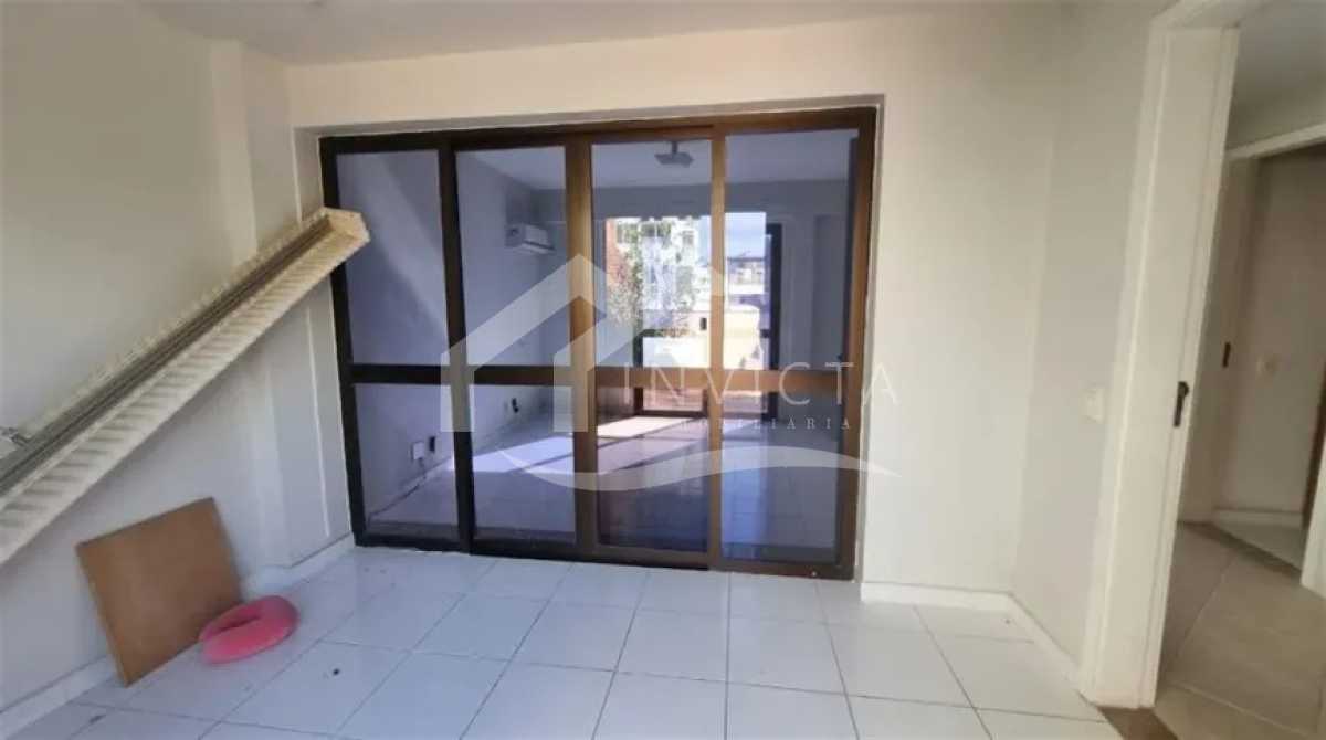 eaa945e143d944a49a1c7a0085c839 - 21