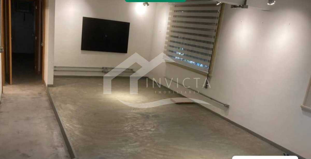 1303526-Photoroom - 8