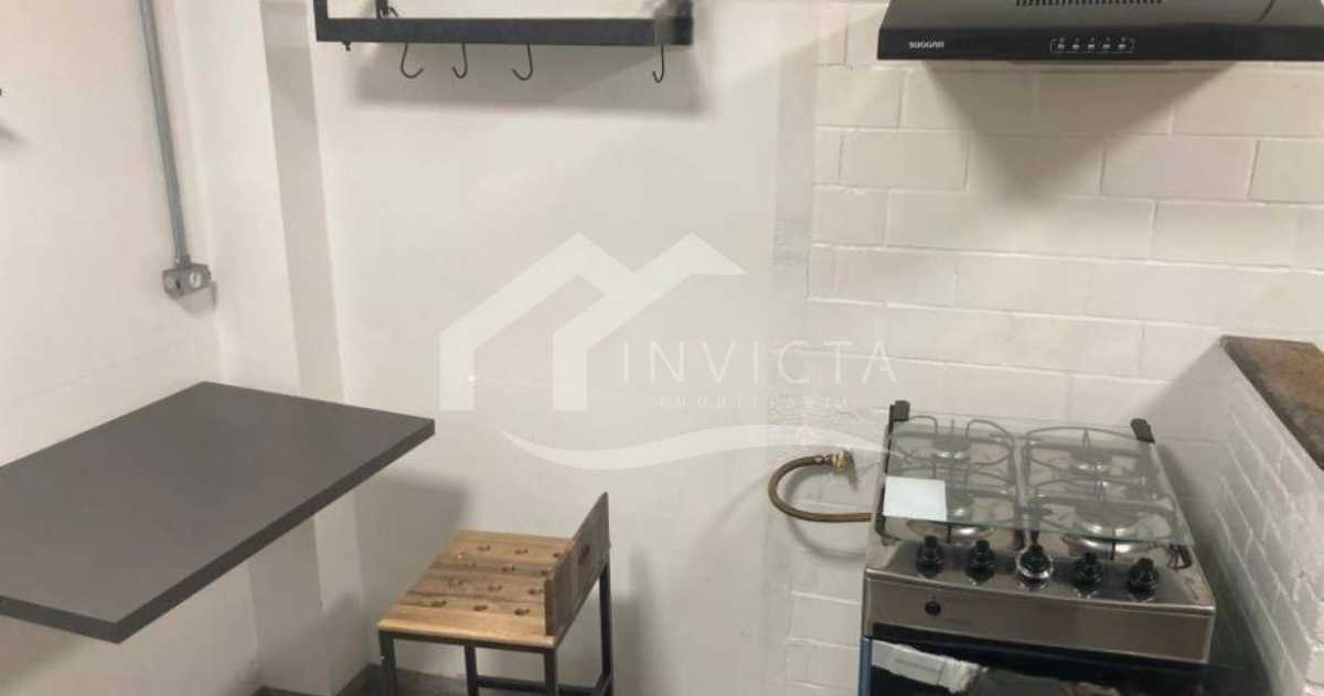 1303536-Photoroom - 23