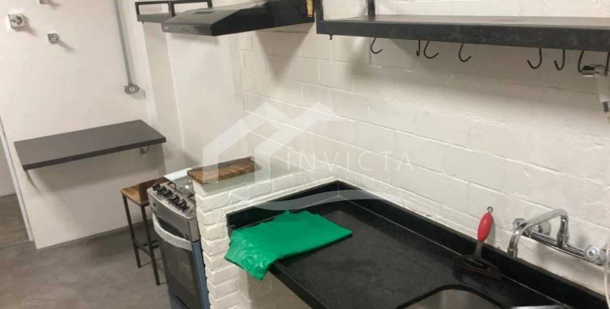 1303538-Photoroom - 25