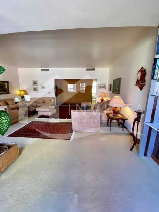 2f049171118046b7945b35dbdea8d8 - 7