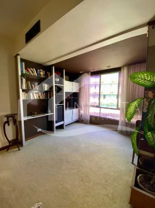 e6b5e1f7048f434c8596e9c462fd33 - 10