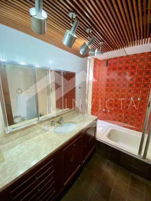 e94148f27af64cd48319b469f71ced - 24