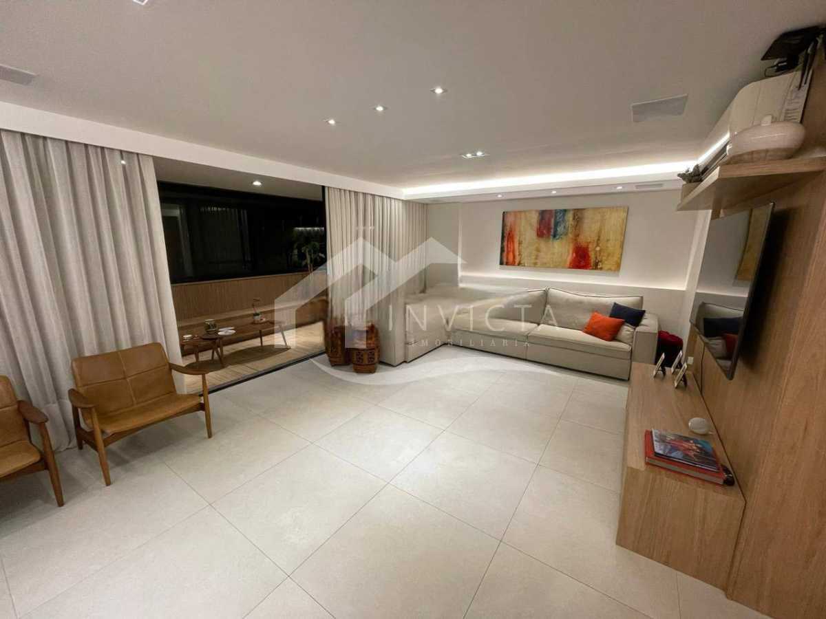 1303915-Photoroom - 7