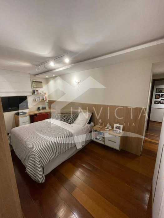 1304429-Photoroom - 27