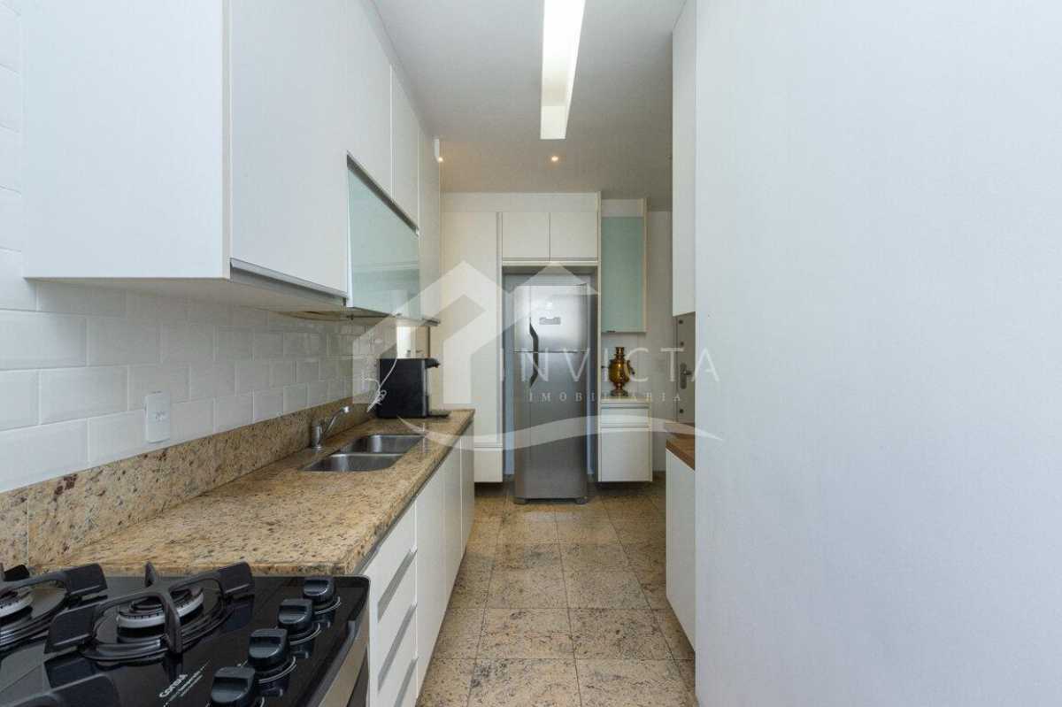 7dda2425-4ba6-430f-a2a8-05b370 - 21