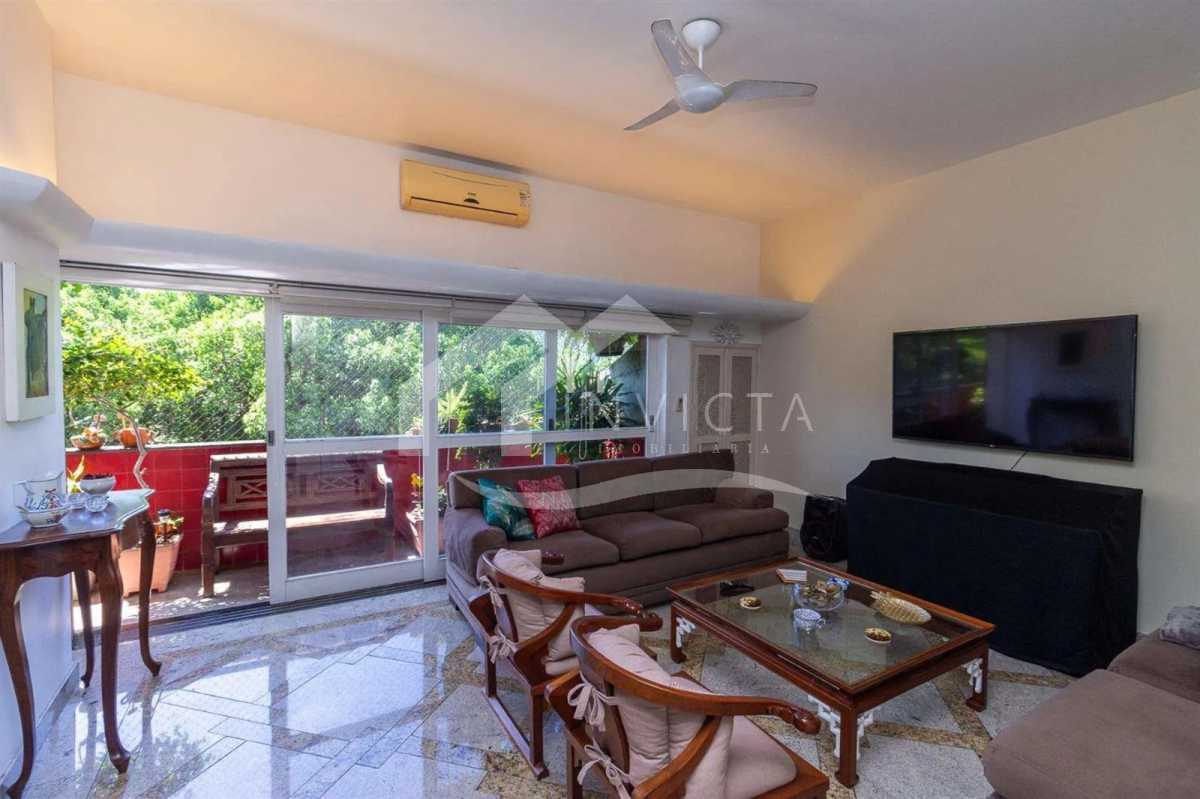 WhatsApp Image 2025-11-04 at 1 - 3