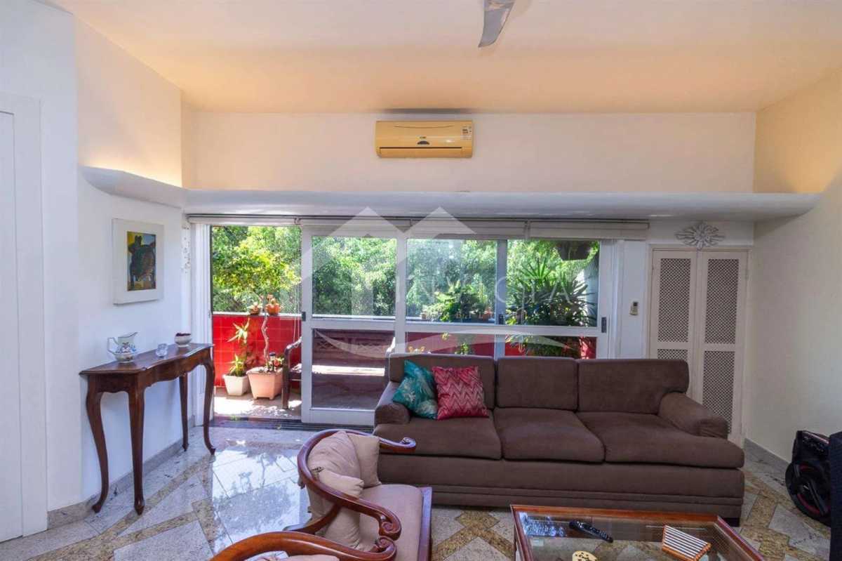 WhatsApp Image 2025-11-04 at 1 - 4