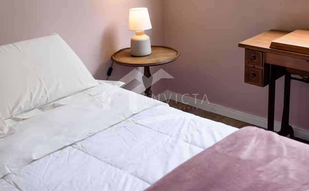 a6e960b3-af2e-43f8-bd37-de1a23 - 21