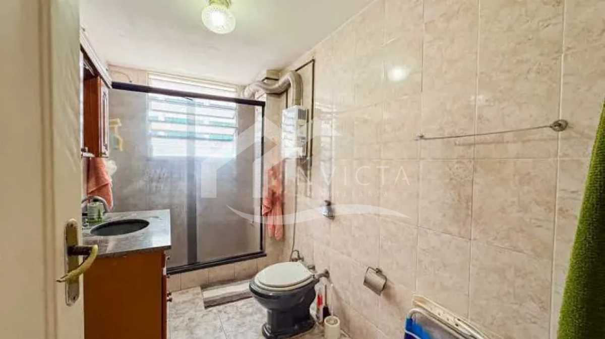 b17505b2dde9462e9a0c62c87a6f53 - 10