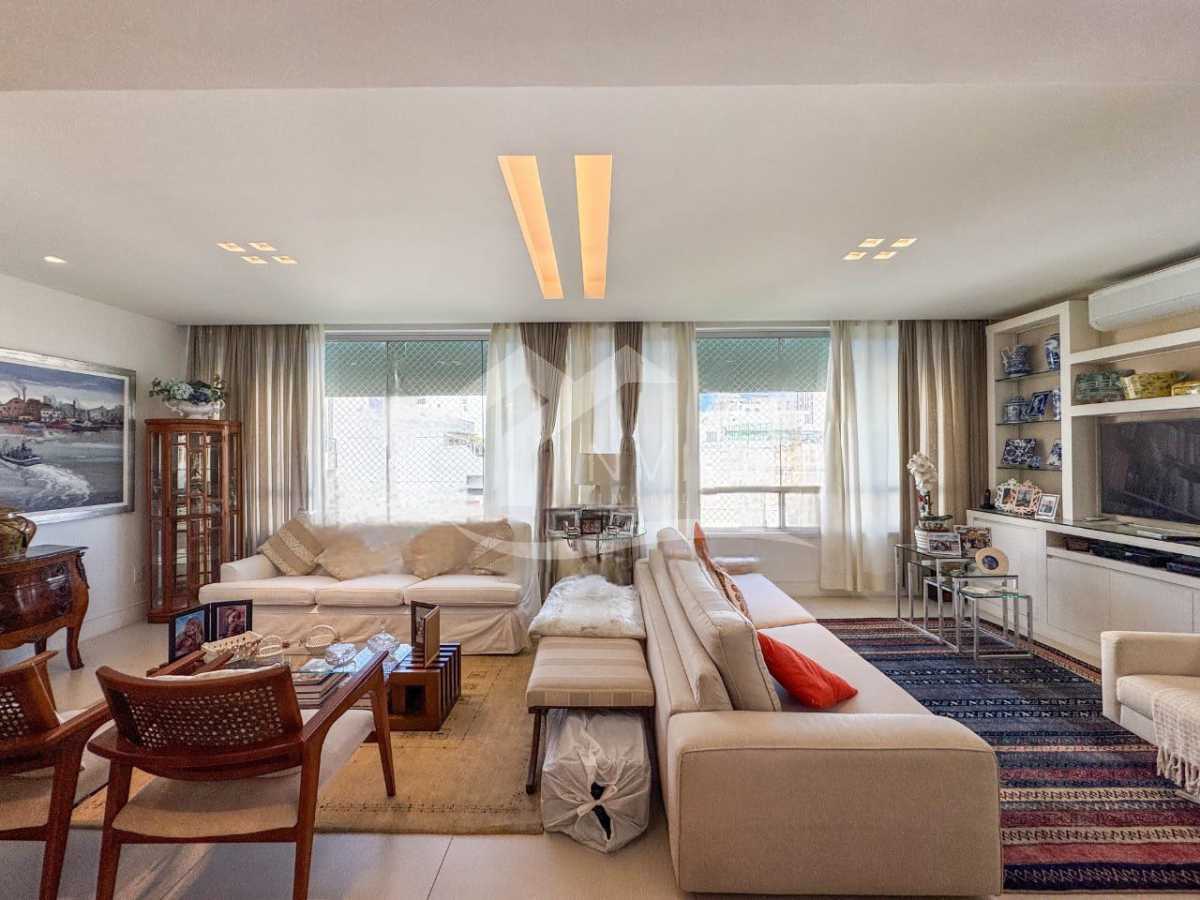 WhatsApp Image 2025-11-10 at 1 - 3