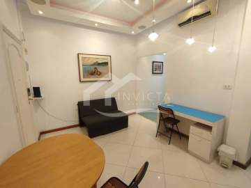 Ótima localização - MARAVILHOSO IMÓVEL REFORMADO PRÓXIMO AO COPACABANA PALACE!!!! - FCAP31779