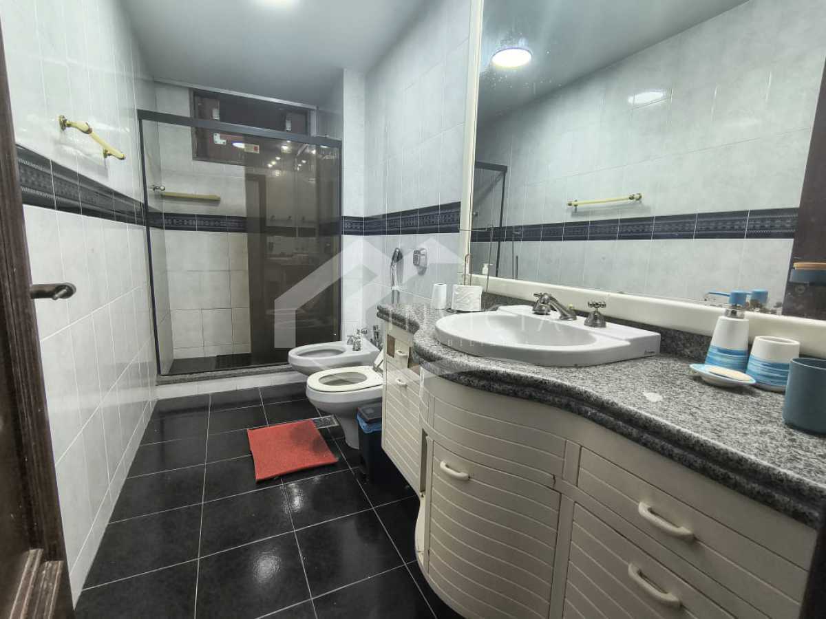 298a273a-829b-41c1-b404-33e25b - 16