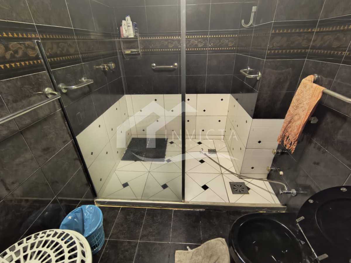 a711d646-5faf-40ae-b2d8-298aec - 23