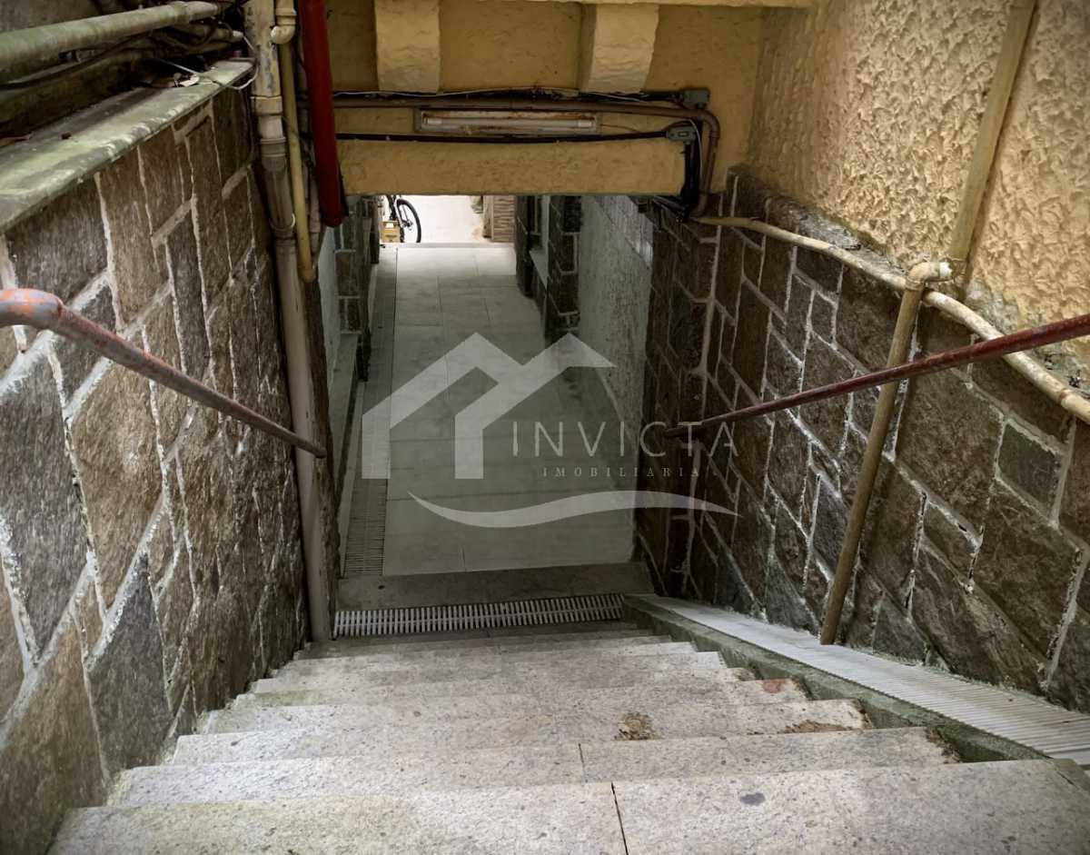 Imperdível - Raridade em Copacabana! Ampla casa com 500 m² de terreno na Rua Santa Clara - RPCC140001