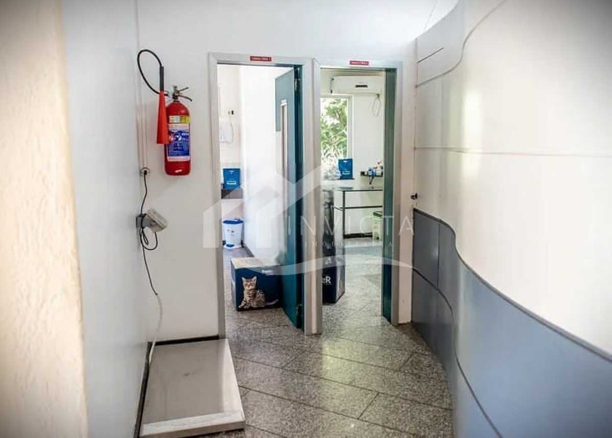 Imperdível - Raridade em Copacabana! Ampla casa com 500 m² de terreno na Rua Santa Clara - RPCC140001