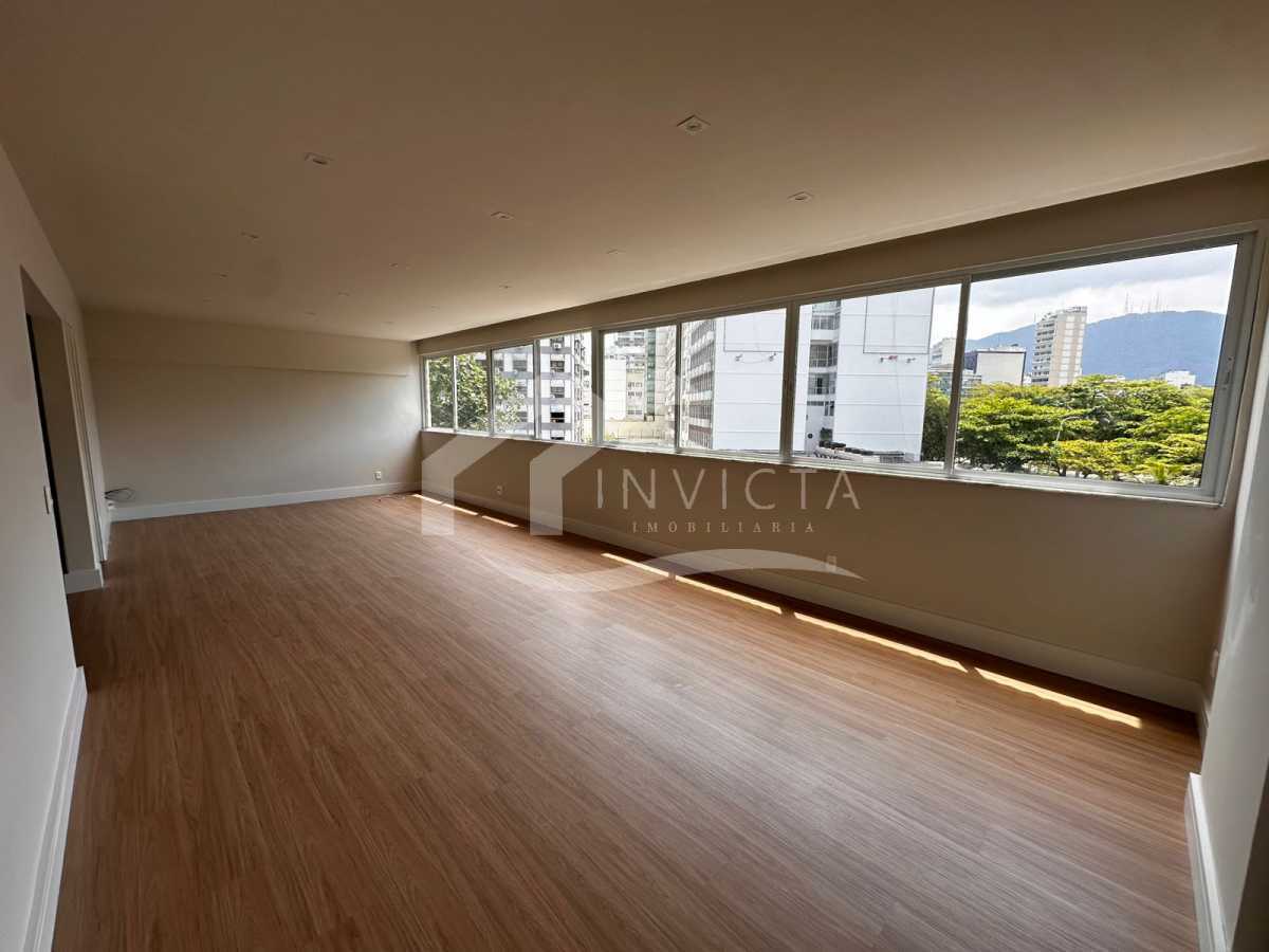 WhatsApp Image 2025-11-14 at 1 - 3