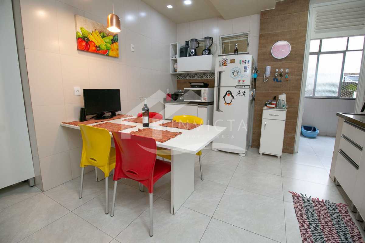 d8fe7596-8087-4429-9a2a-f4624a - 18